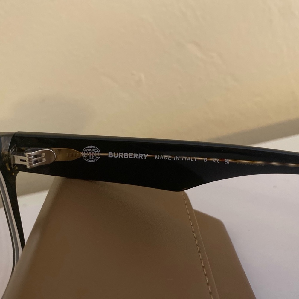 Burberry OBE2411 Eyeglasses Black on Vintage Check – New w/ Box (55-18-145) - Picture 5 of 10